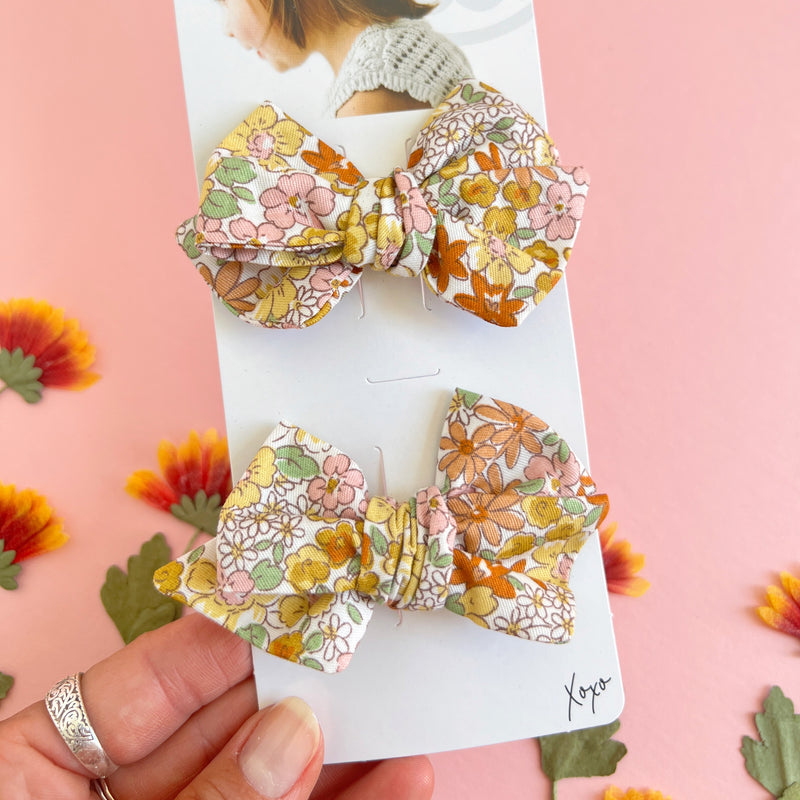 2PK BABY BLOOM CLIPS: gabby