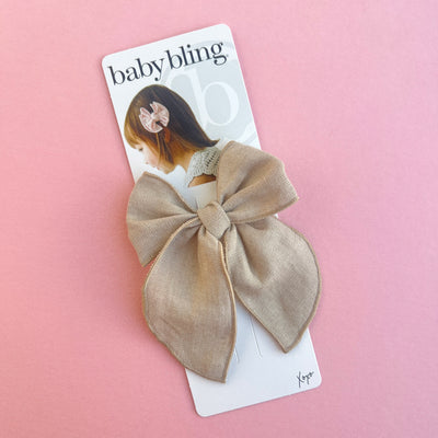 BELLE CLIP: sand linen