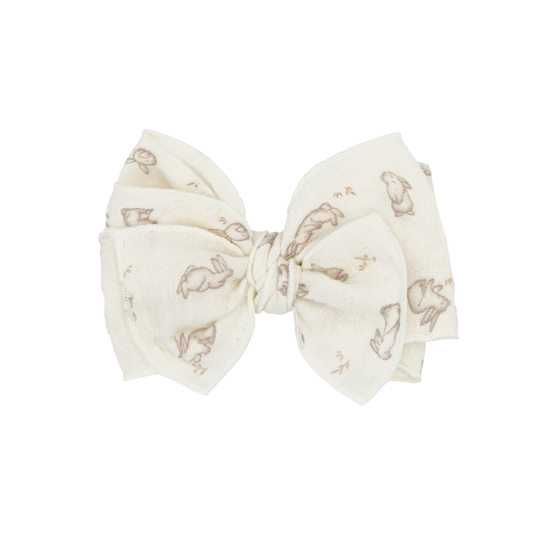 NOVELTY CLASSIC BOW CLIP: oatmeal bunny