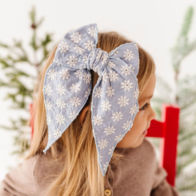 POINTED BIG BELLE CLIP: dusty blue eyelet snowflake